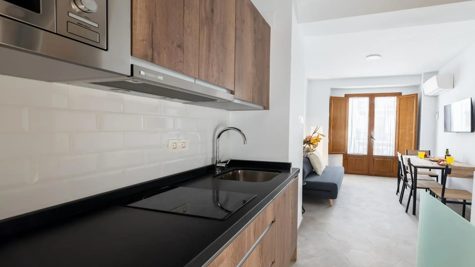 Trendyhomes Realejo IV Granada 0*,